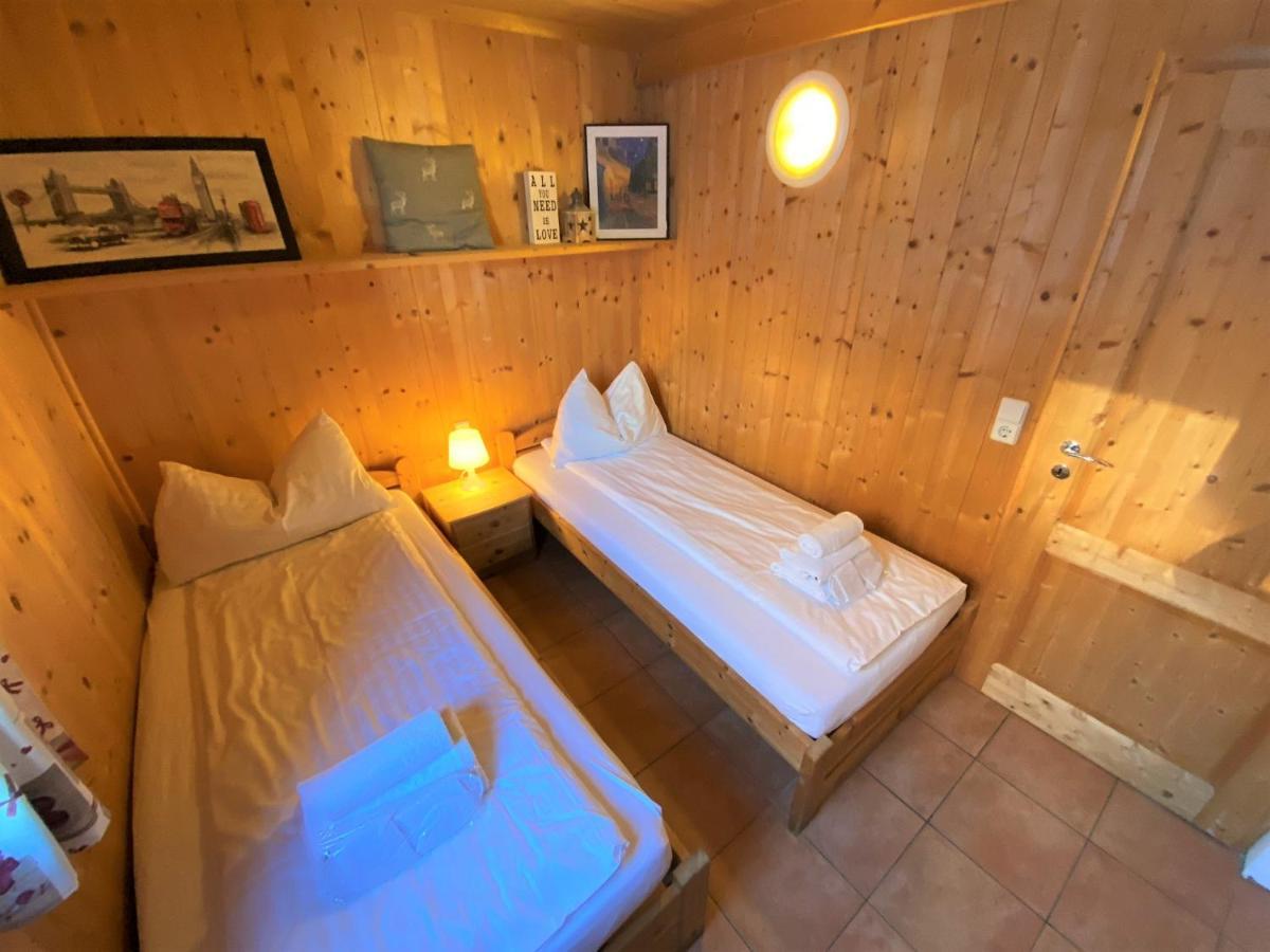 Chalet Exclusives An Der Skipiste +dampfbad +netflix